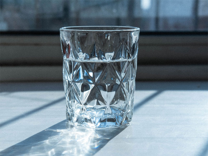 劣質(zhì)凈水器更容易污染飲用水（凈水器該如何選擇）